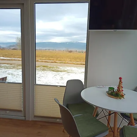 Przystan Na Grapie Nyaraló Újbéla