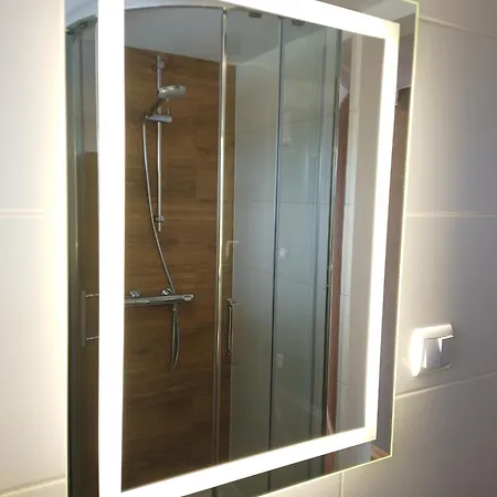 Przystan Na Grapie * Újbéla